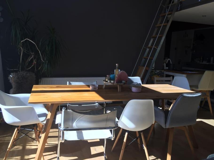Wunderschoene Loft-Stadtwohnung Würzburg Eksteriør billede